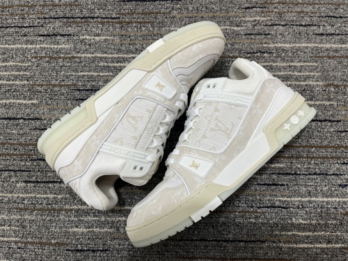 Men L*ouis V*uitton Top Sneaker Trainer CL20221229