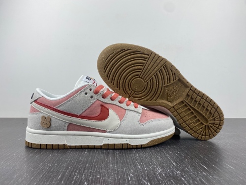 Dunk Low SE 85 Double Swoosh Pink  DO9457-100