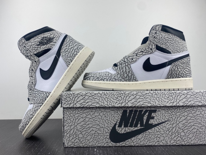 Air Jordan 1 Retro High OG White Cement  Style DZ5485-052
