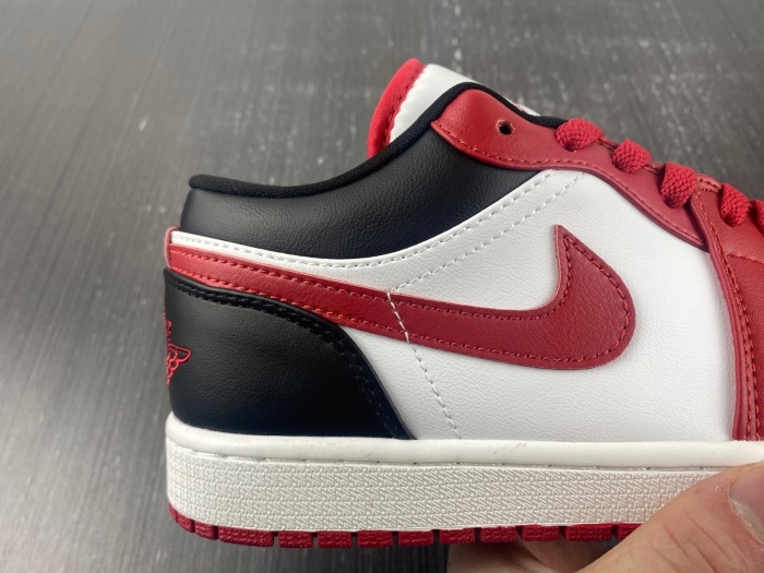 Air Jordan 1 Low Reverse Black Toe  DC0774-160