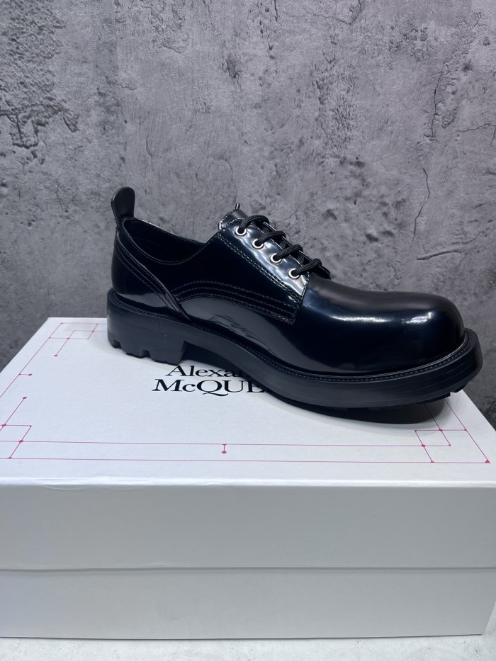A*Lexander M*Cqueen Loafer CP230310-13