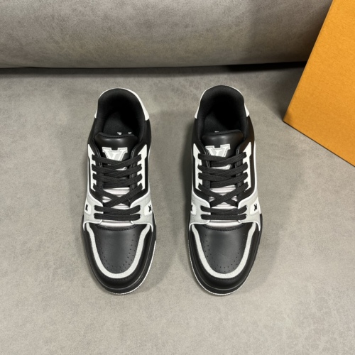 Men L*ouis V*uitton Top Sneaker Trainer CP230312-21