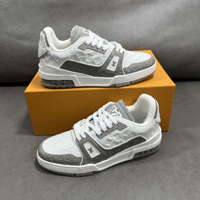 Men L*ouis V*uitton Top Sneaker Trainer CP230312-23