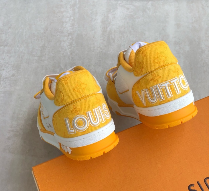 Men L*ouis V*uitton Top Sneaker Trainer CP230314-10