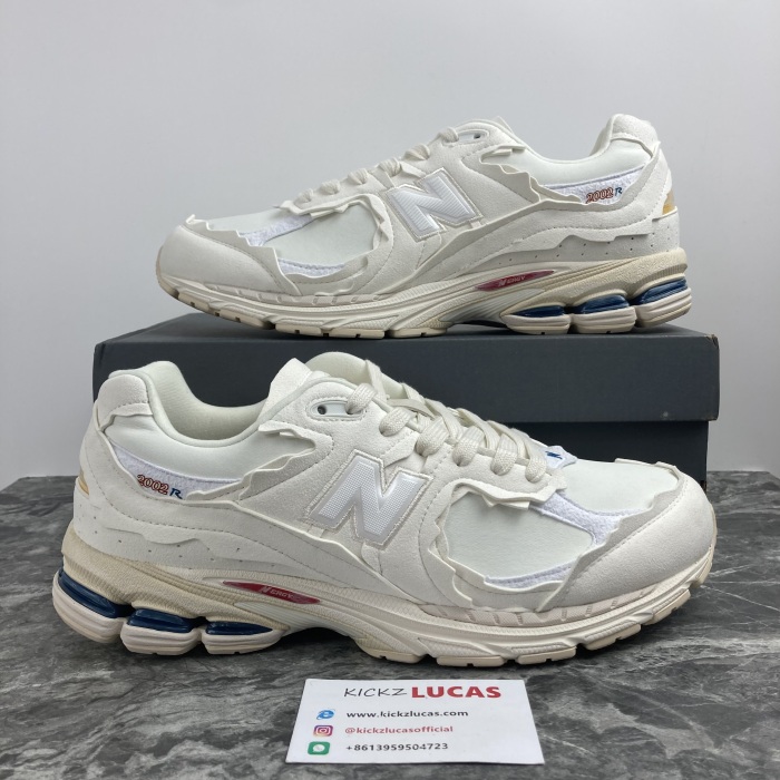 New Balance 2002R Protection Pack Sea Salt M2002RDC