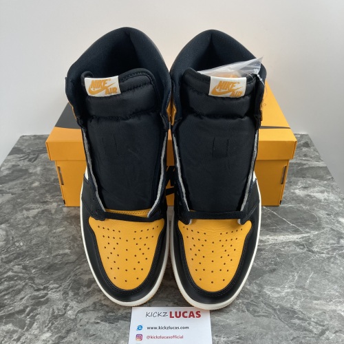 Air Jordan 1 Retro High OG Yellow Toe  555088-711
