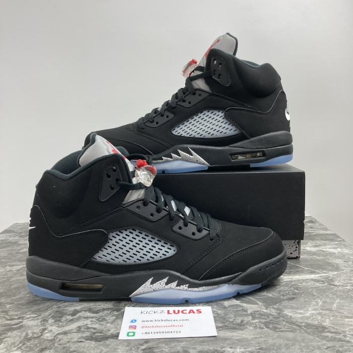 Air Jordan 5 Retro Black Metallic  845035-003