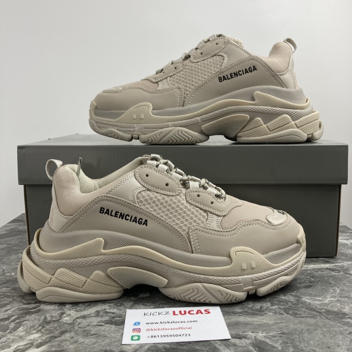 Men Women B*alenciaga Triples Top Sneaker AM230325-1