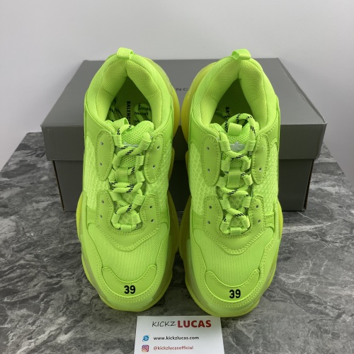 Men Women B*alenciaga Triples Top Sneaker AM230325-2