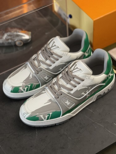 Men L*ouis V*uitton Top Sneaker Trainer RR230330-12