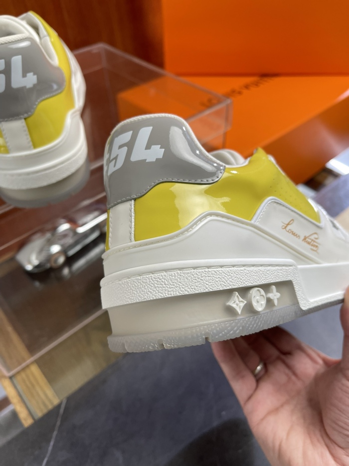 Men L*ouis V*uitton Top Sneaker Trainer RR230330-14