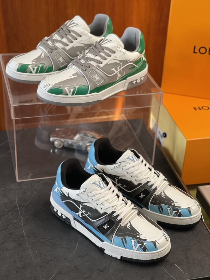Men L*ouis V*uitton Top Sneaker Trainer RR230330-11