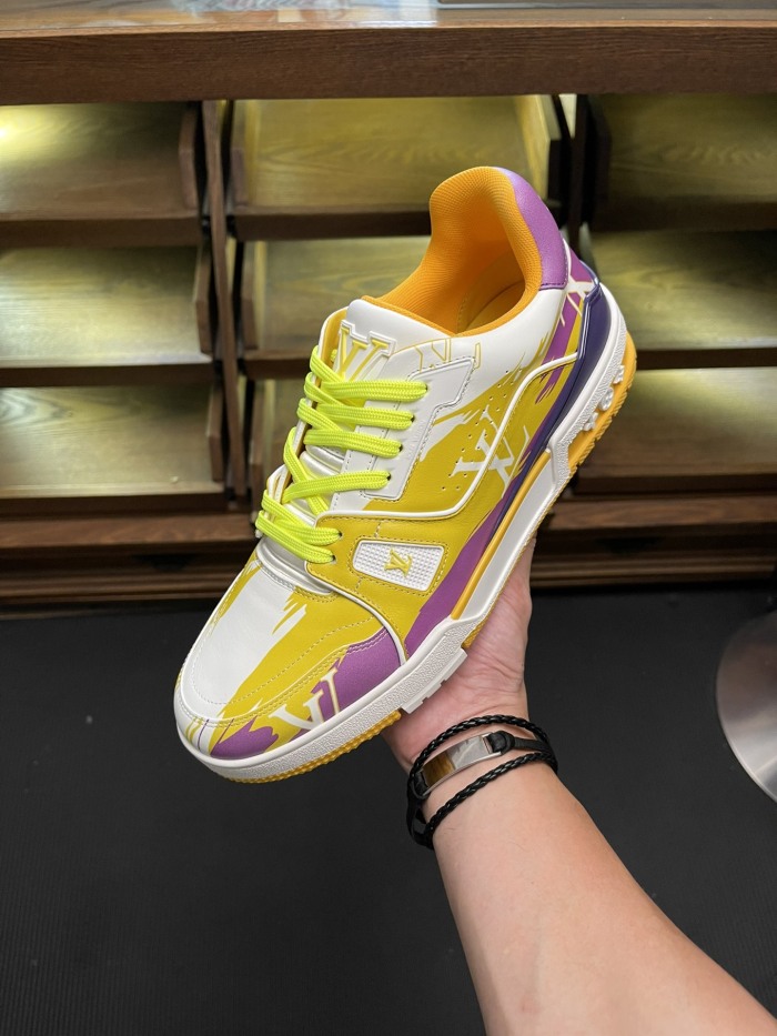 Men L*ouis V*uitton Top Sneaker Trainer RR230330-10