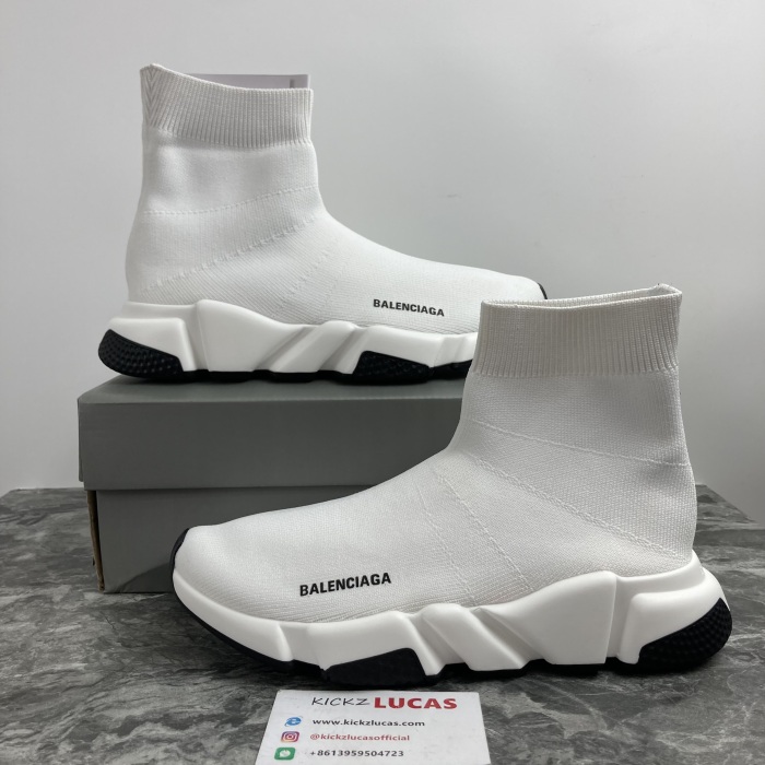 B*lenciaga Speed KK230331