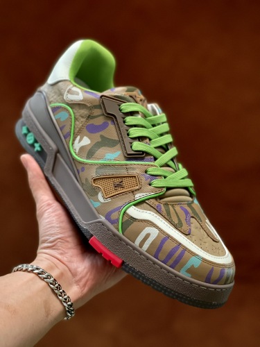 Men L*ouis V*uitton Top Sneaker Trainer RR230406-18