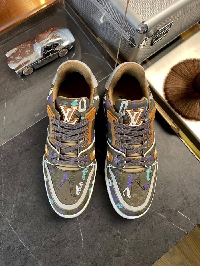 Men L*ouis V*uitton Top Sneaker Trainer RR230406-25