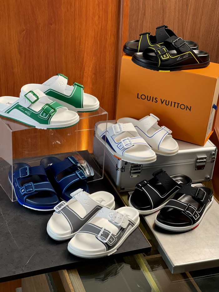 Men L*ouis V*uitton Top Sneaker Slippers RR230406-22