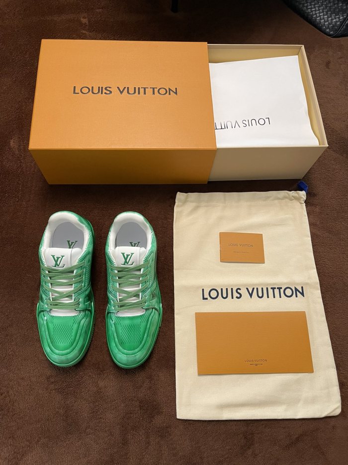 Men L*ouis V*uitton Top Sneaker Trainer RR230406-18