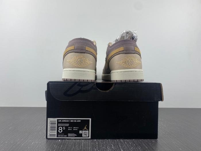 Jordan 1 Low SE Craft Taupe Haze  DN1635-200