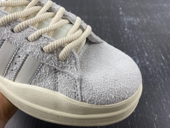 Campus Light Bad Bunny Cream  FZ5823