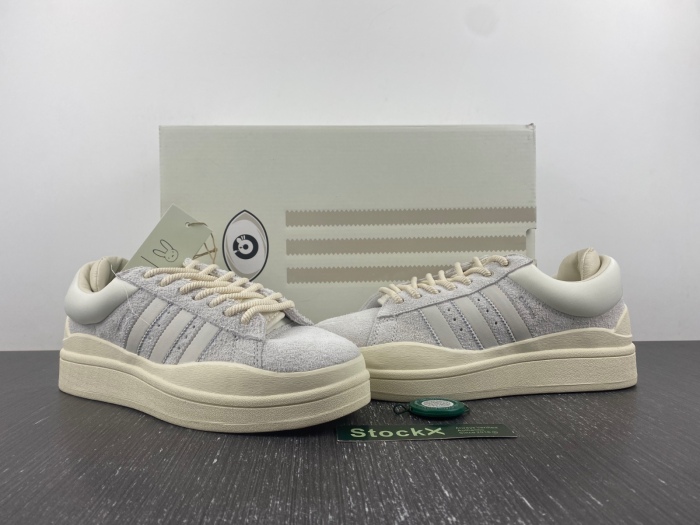 Campus Light Bad Bunny Cream  FZ5823