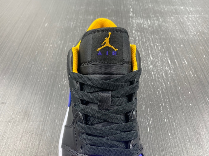 Air Jordan 1 Low Dark Concord 553558-075