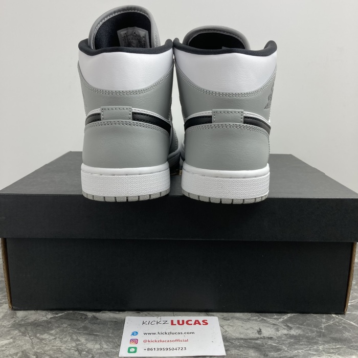 Air Jordan 1 Mid Light Smoke Grey 554724-092