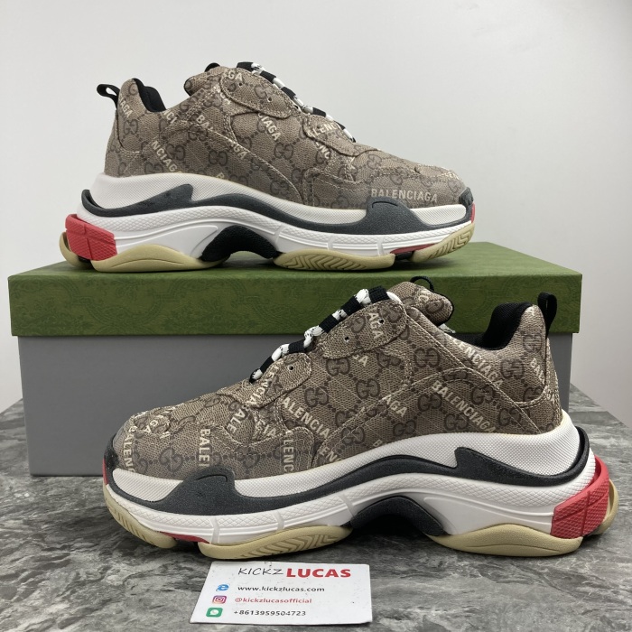 G*ucci x B*alenciaga The Hacker Project Triple S Beige  681066ULZ10 9795