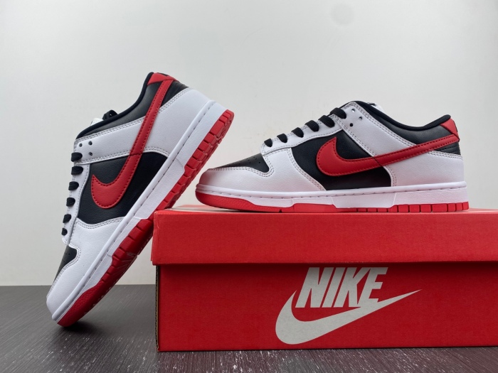 Dunk Low Retro White Black University Red FD9762-061