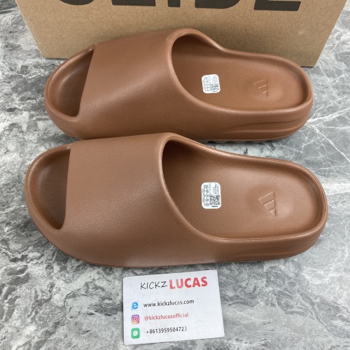 Yeezy Slide Flax  FZ5896