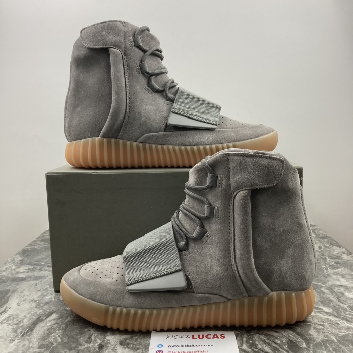 Yeezy Boost 750 Light Grey Glow In the Dark  BB1840