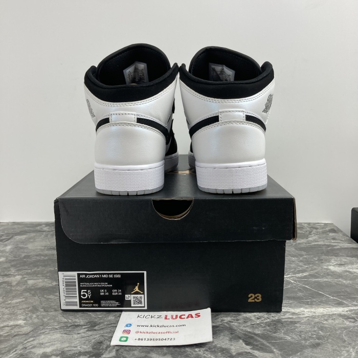 Air Jordan 1 Mid Diamond Shorts  DN4321-100
