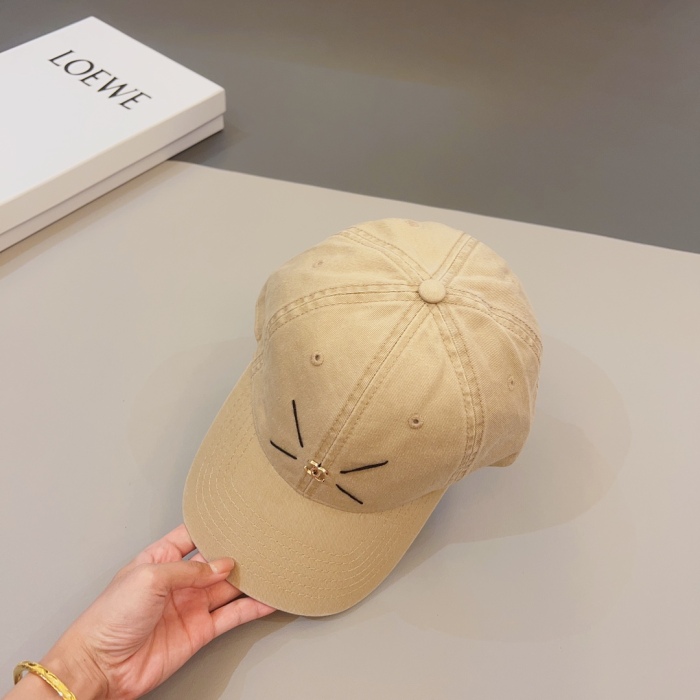 C*hanel  Hats Top XX230420-3