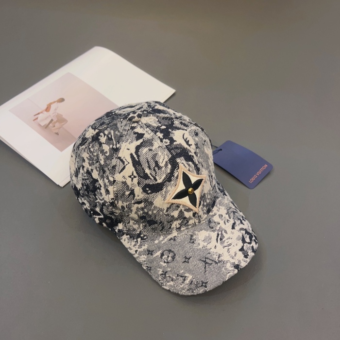 L*ouis V*uitton  Hats Top XX230421-2