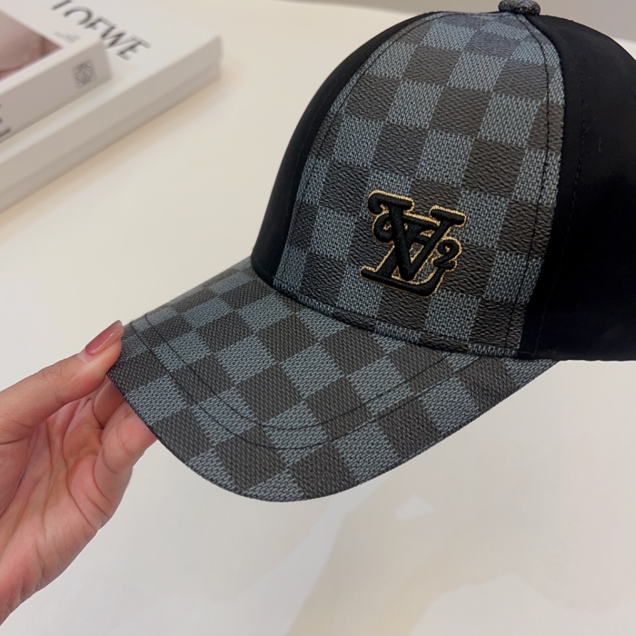 L*ouis V*uitton  Hats Top XX230421-1