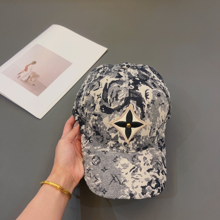 L*ouis V*uitton  Hats Top XX230421-2