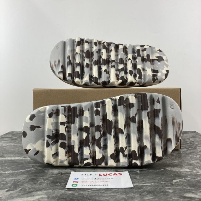 Yeezy Slide MX APPEARS GZ5553