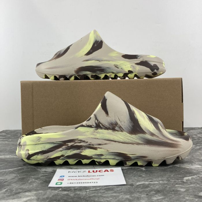 Yeezy Slide MX APPEARS FZ5899