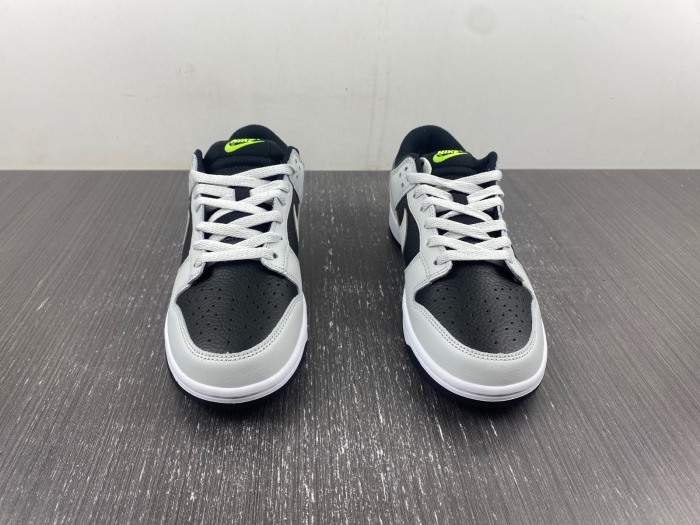 Dunk Low Grey Panda Volt  FD9756-001