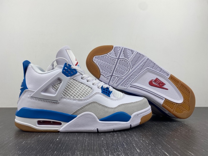 Air Jordan 4 Retro SB Pine Blue DR5415-104