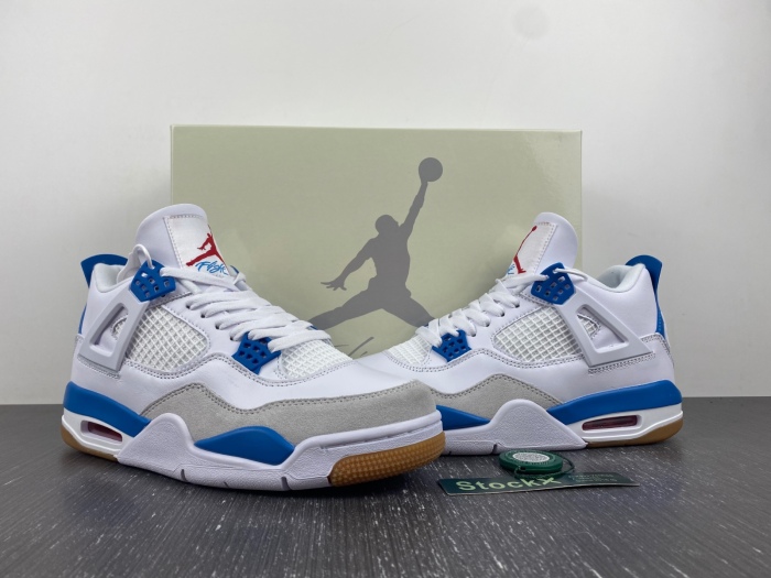 Air Jordan 4 Retro SB Pine Blue DR5415-104