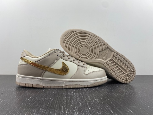 Dunk Low Phantom Metallic Gold  DX5930-001