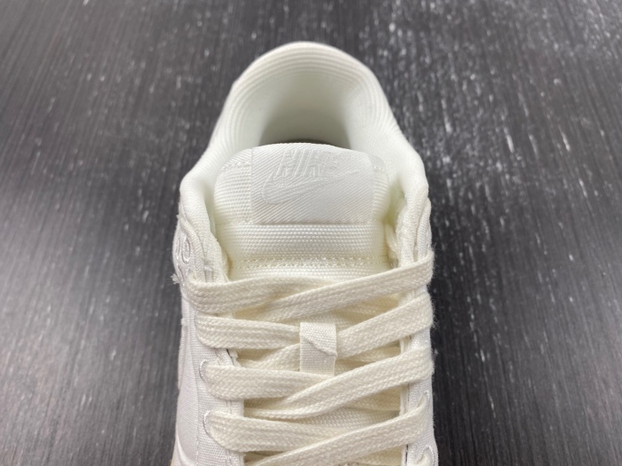 Dunk Low SE The Future Is Equal  FD0868-133