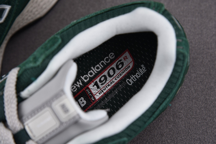 New Balance 1906R Nightwatch Green  M1906RX