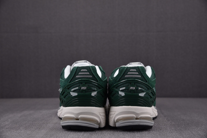New Balance 1906R Nightwatch Green  M1906RX