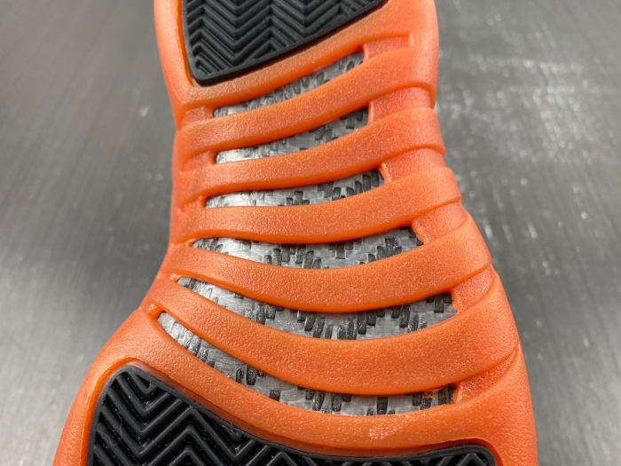 Air Jordan 12 Retro Brilliant Orange FD9101-081