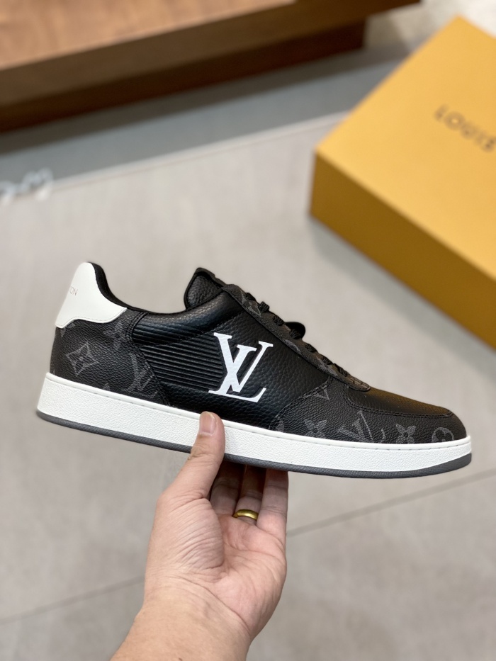 Men L*ouis V*uitton Top Sneaker Trainer CP 20230606-32