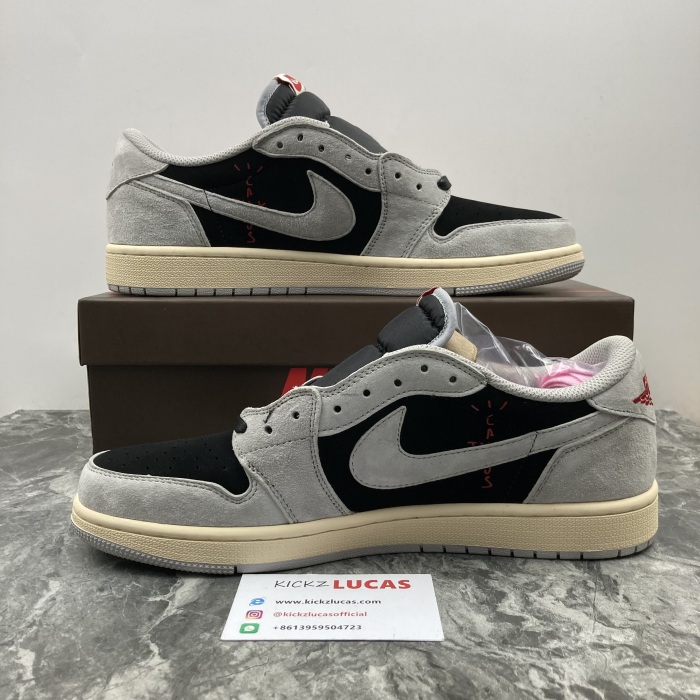 Air Jordan 1 Low Travis Scott