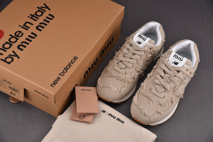 New Balance 574 M*iu M*iu Denim Colonial Beige