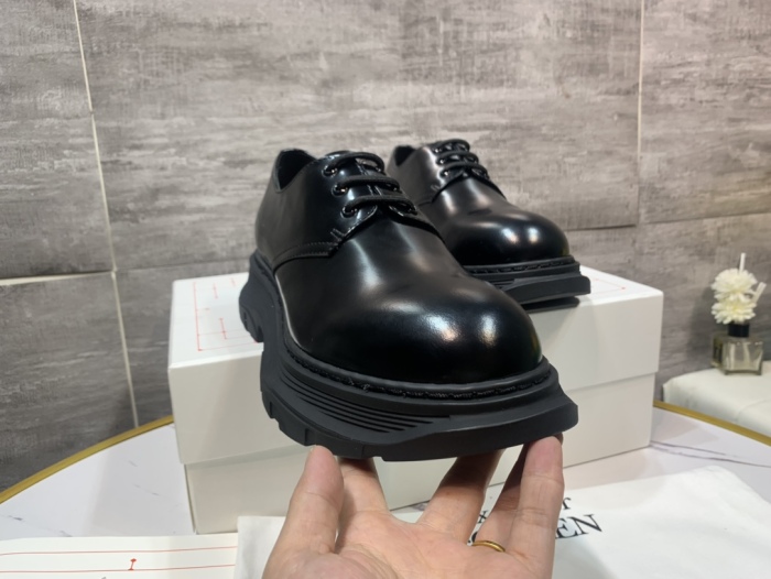 Men A*exander M*queen Sneaker CP 20230607-49